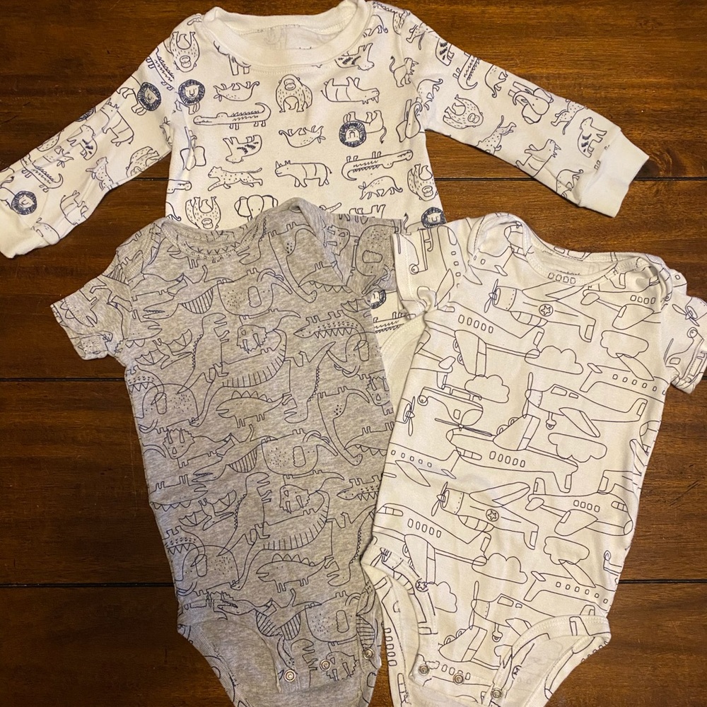 Carter’s bodysuits